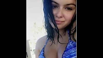 Ariel Winter twerking in thong